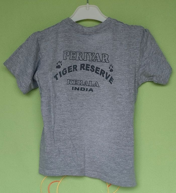 Tee-shirt taille 11/12 ans - photo numéro 3