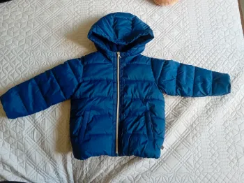Doudoune bleue marine