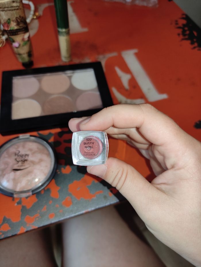 Lot maquillage/soins - photo numéro 2