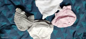 Bonnets de naissance