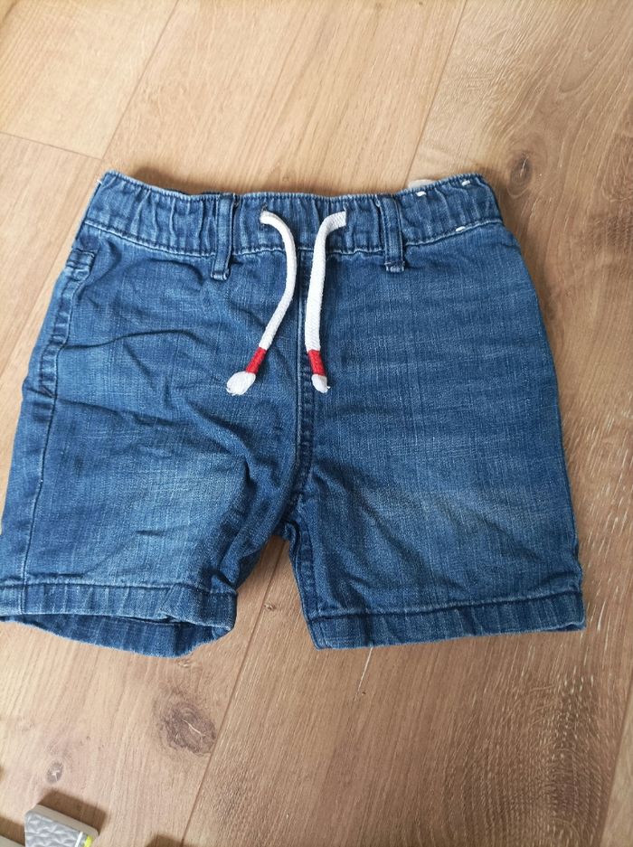 Short en jean 2-3 ans