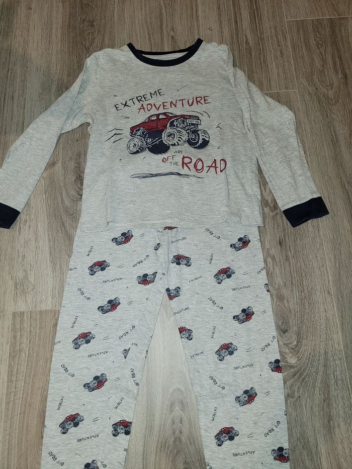 Pyjama - photo numéro 2