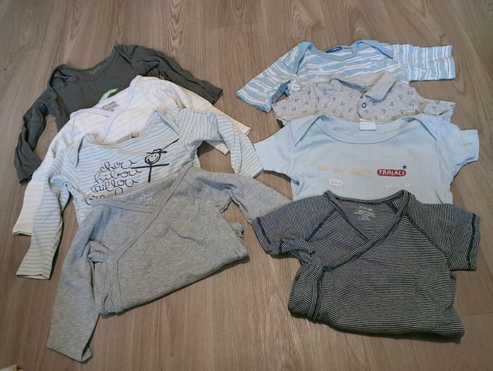 Lot de 12 mois - photo numéro 7