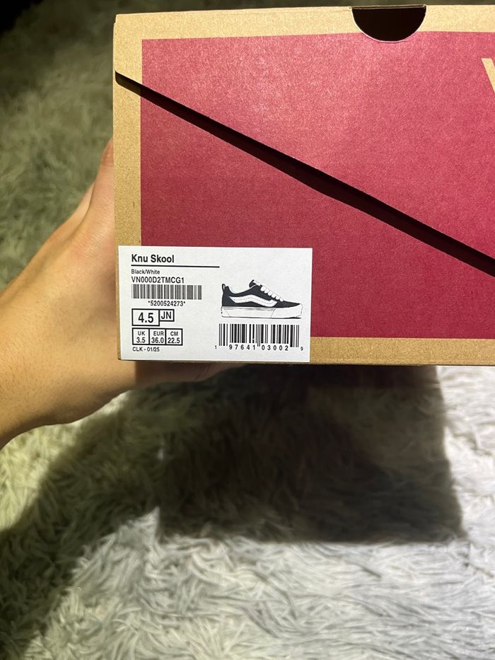 Vans Knu School blanches et noires taille 36 neuves - photo numéro 9