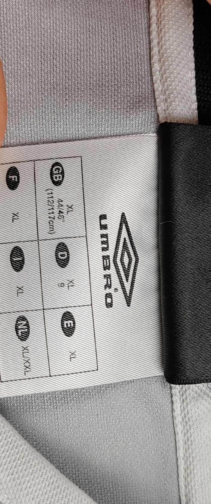 T-shirt UMBRO années 2000, style football, taille XL - photo numéro 5