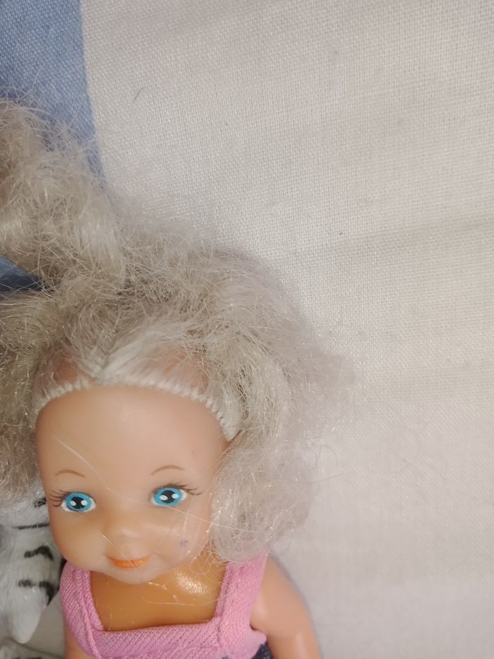 Poupée avec Panier et ses chatons complet - photo numéro 2