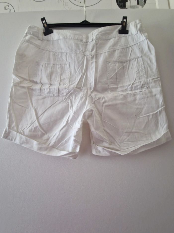 Short femme - photo numéro 2