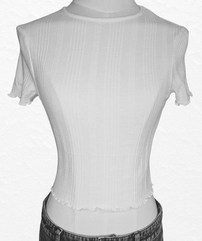 T-shirt Crop Top Asos Design – 36 – Blanc – État : Très bon