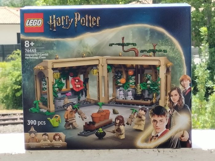 Lego Harry Potter le château de Poudlard le cours botanique