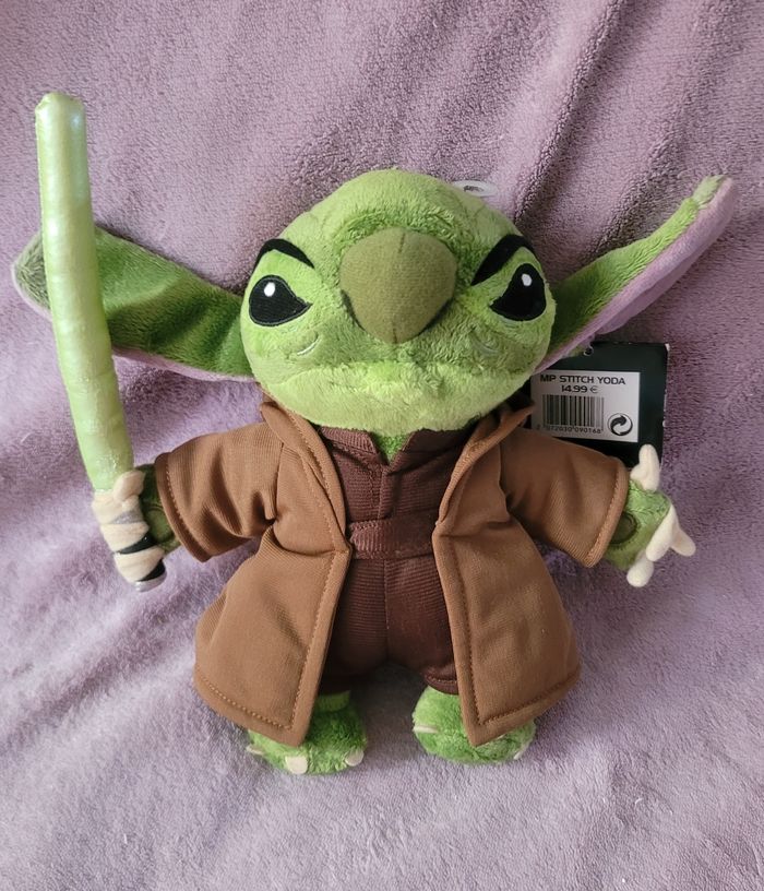 Peluche stitch yoda