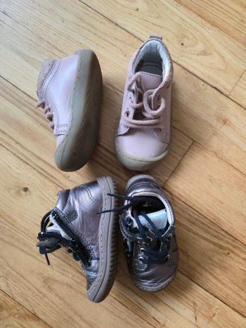 Lot chaussures fille taille 19