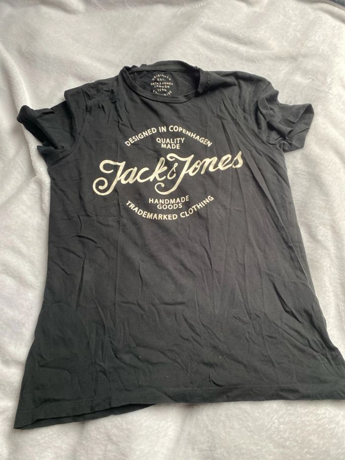 T-shirt taille M - photo numéro 3