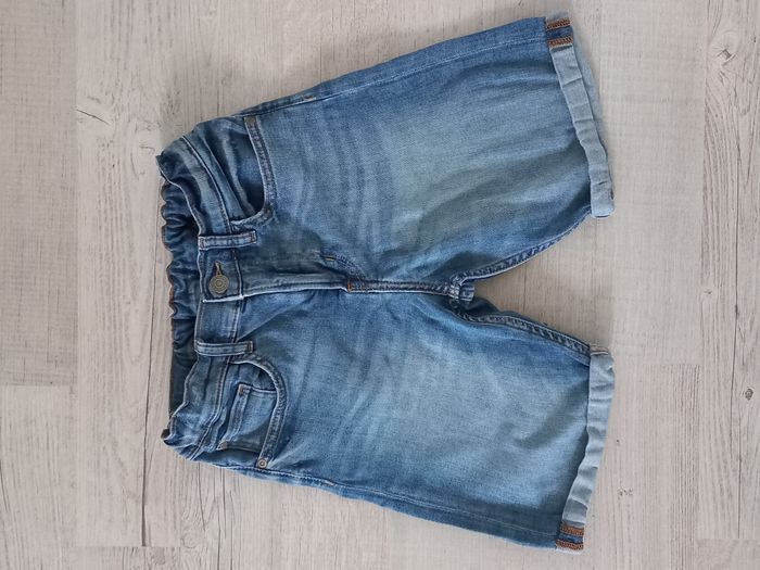 short garçon 9/10 ans - photo numéro 2