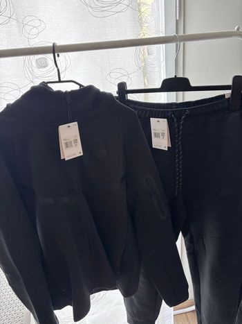 Ensemble Nike tech fleece 