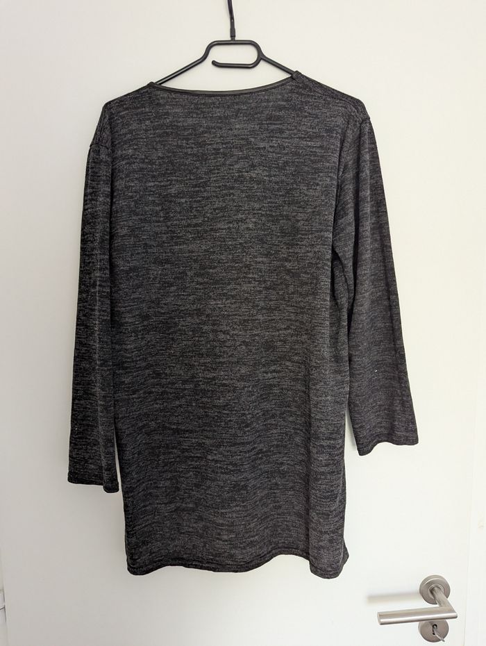 Pull femme 👍 - photo numéro 2