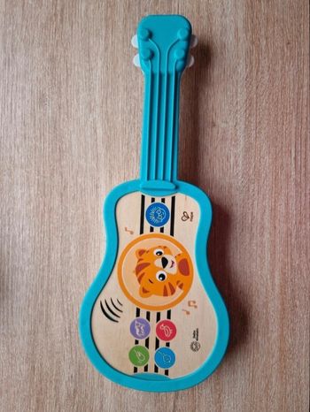 Guitare ukulélé hape enfant