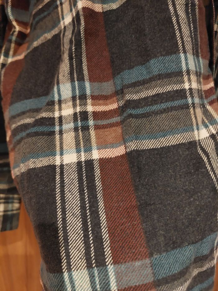 Chemise à carreaux - photo numéro 3