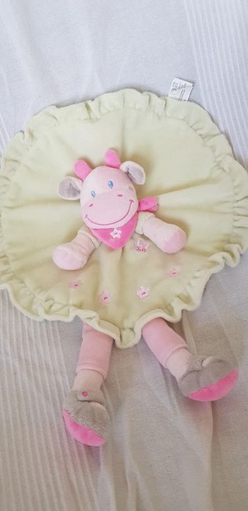 Doudou vache rose  robe verte Nicotoy