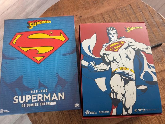 Figurine articulée Beast Kingdom DC comics DAH-045 Superman 1/9-