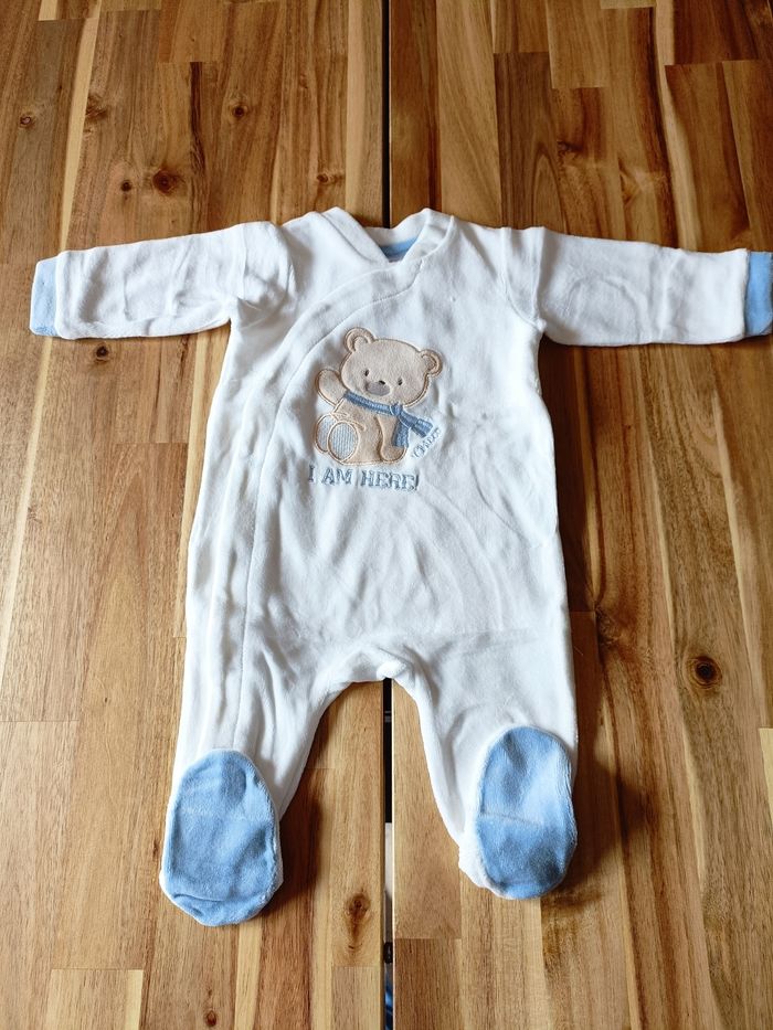 Lot de 3 pyjamas bébé garçon taille 6 mois - photo numéro 10