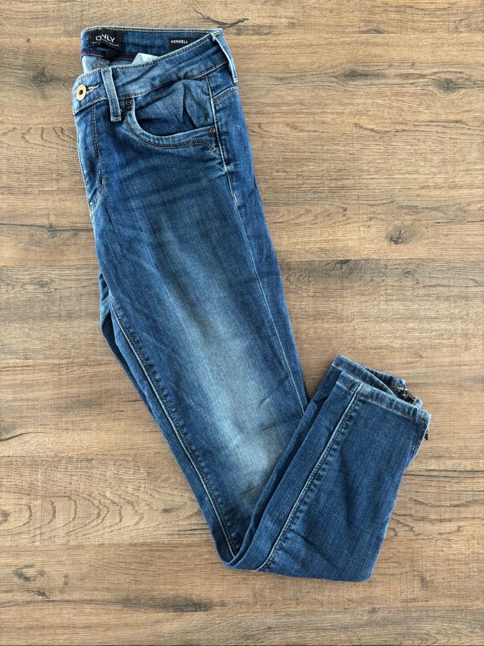 Jean bleu marine only - Taille 28/30 (s)
