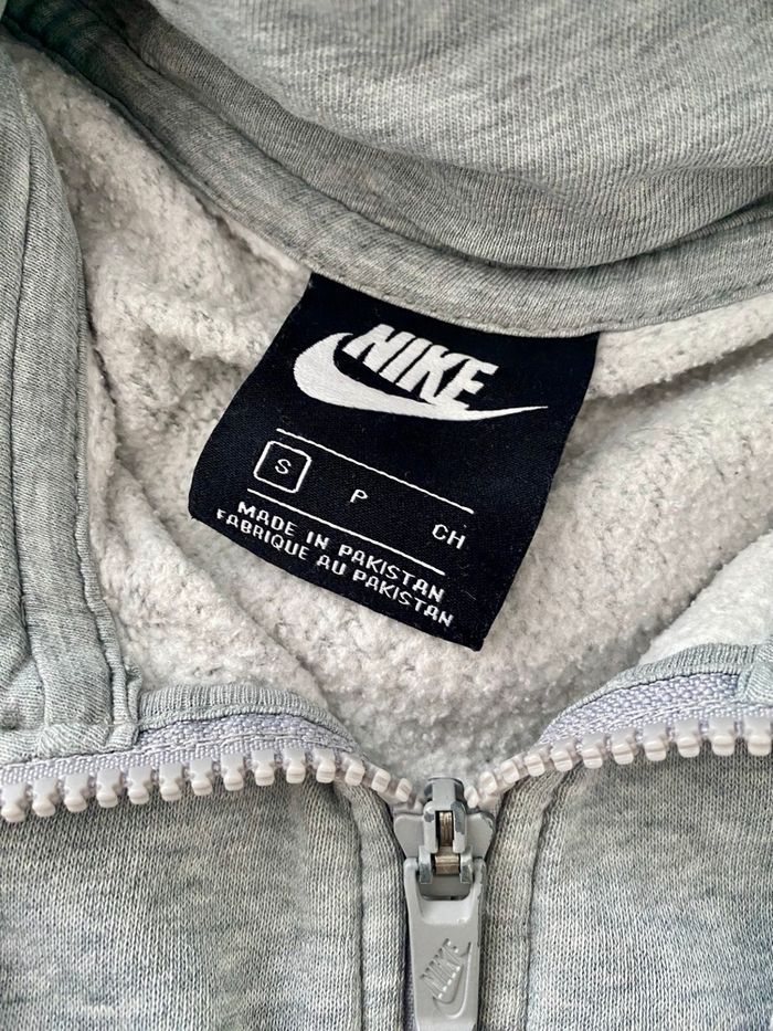 Gilet Nike - photo numéro 2