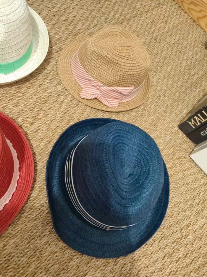 Lot chapeau - photo numéro 3