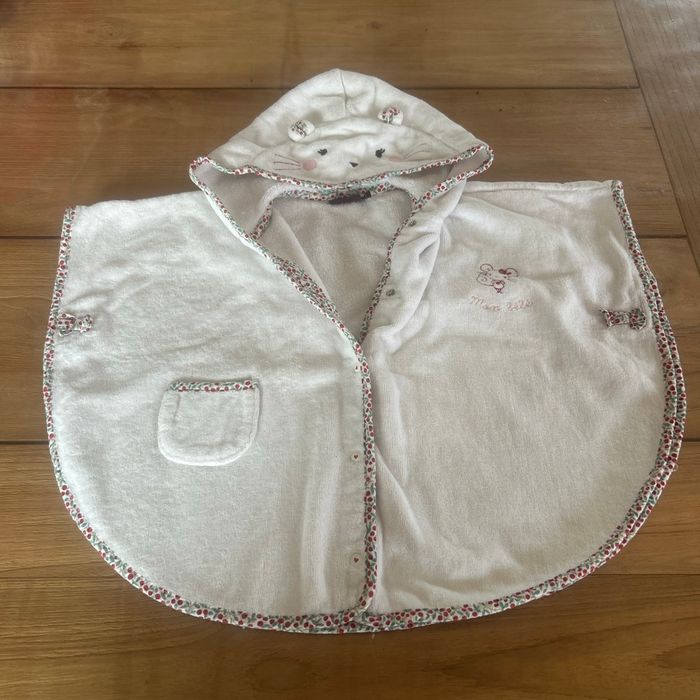 Cape de bain bébé