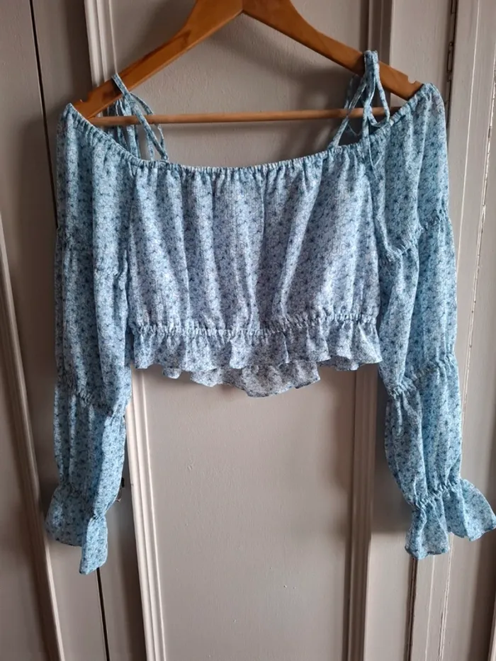 Blouse fleurie crop épaules dénudées Nakd - photo numéro 2