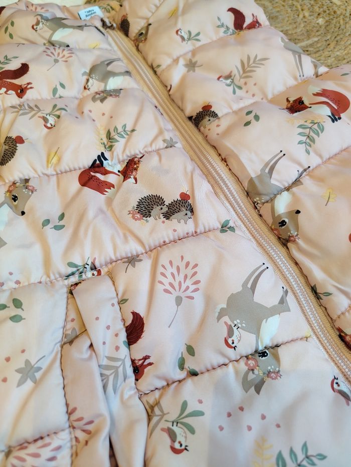 Jolie doudoune sans manche 4 ans - photo numéro 2