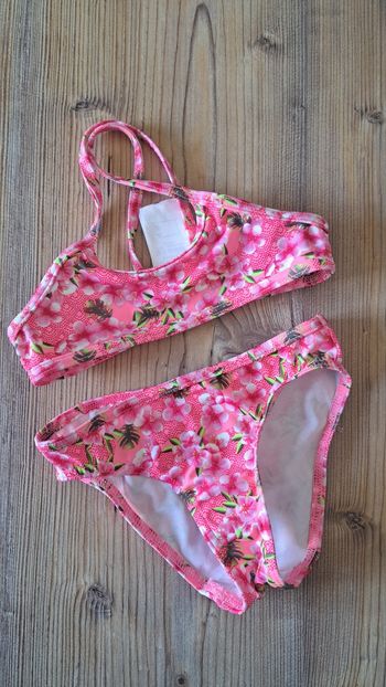 maillot de bain décathlon 4/5ans🌺