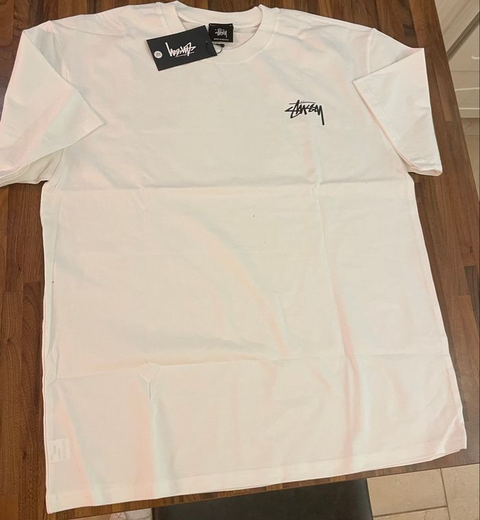 Tee shirt stüssy - photo numéro 3