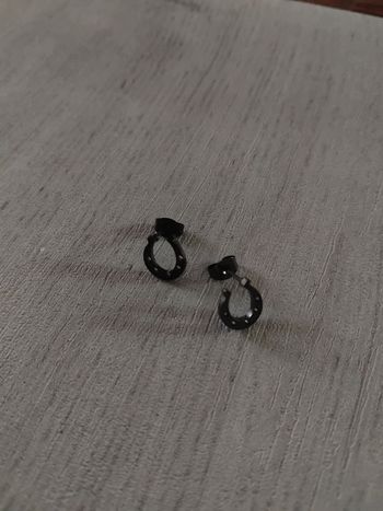 Boucles d'oreilles neuves