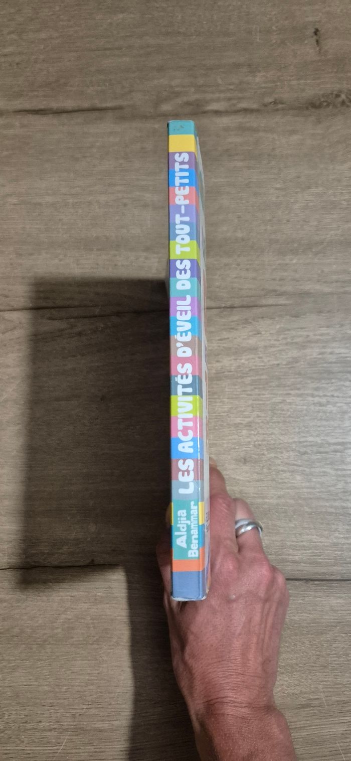 Livre Les activités d'éveil des tout-petits - photo numéro 8