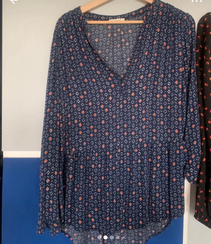 Lot de 4 blouses - photo numéro 2