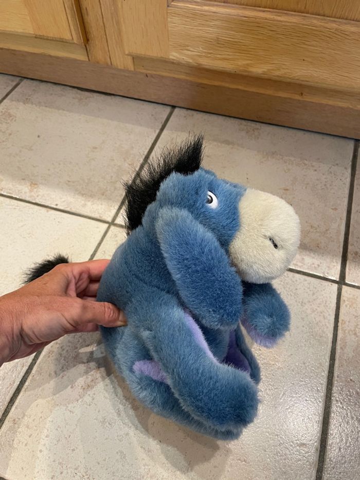 Peluche Bourriquet de Winnie L'ourson - photo numéro 3