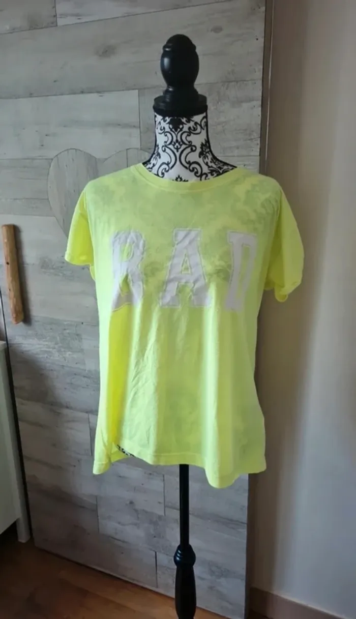 Tee shirt jaune