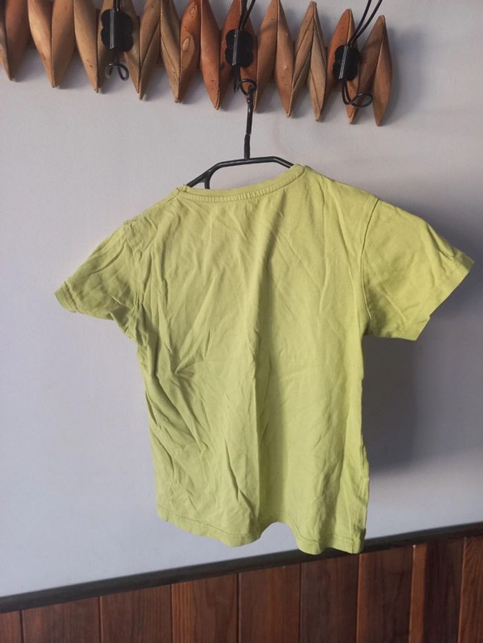 Tee-shirt vert - photo numéro 2