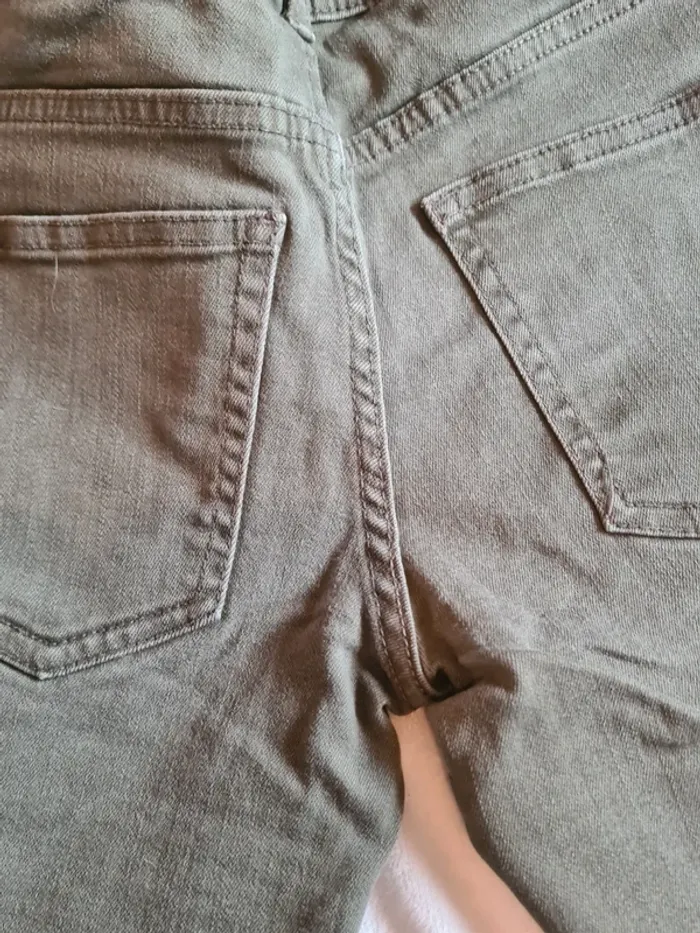 Jeans kaki 8 ans - photo numéro 7