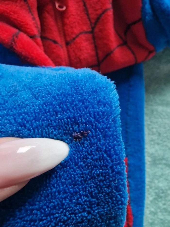 Très beau pyjama 24.36 mois 98 cm - photo numéro 3