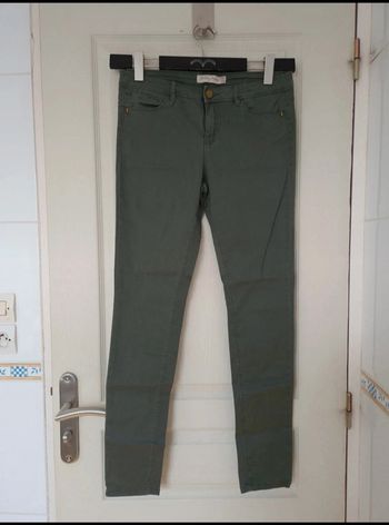 Jean skinny kaki taille basse 98% coton femme taille M/38