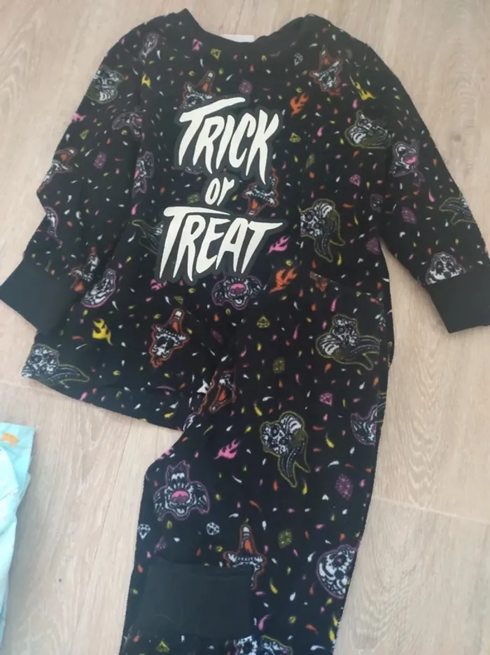 Pyjama d'hiver Halloween  Looney Tunes