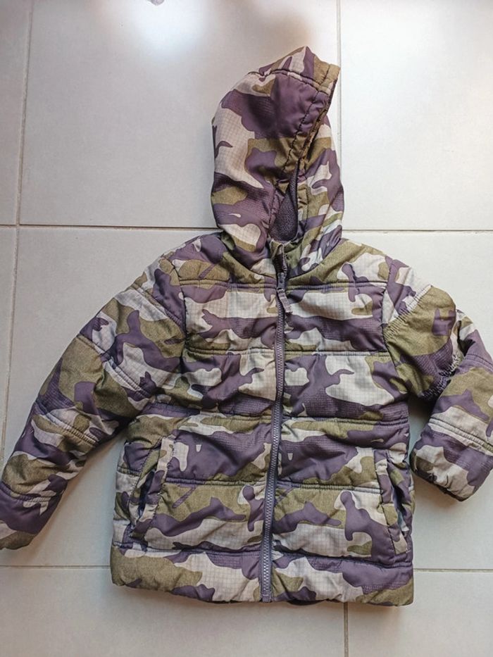 Doudoune taille 5/6 ans