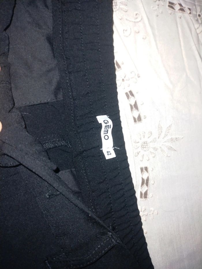 Pantalon bien habillé