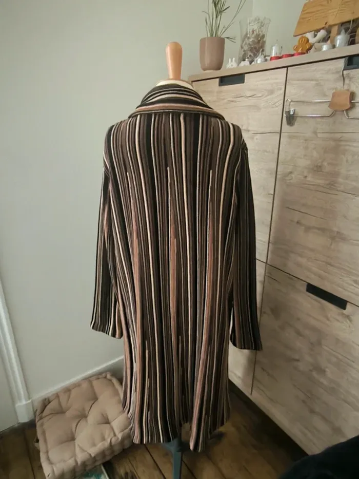 Manteau vintage acheté en 1996 - photo numéro 3
