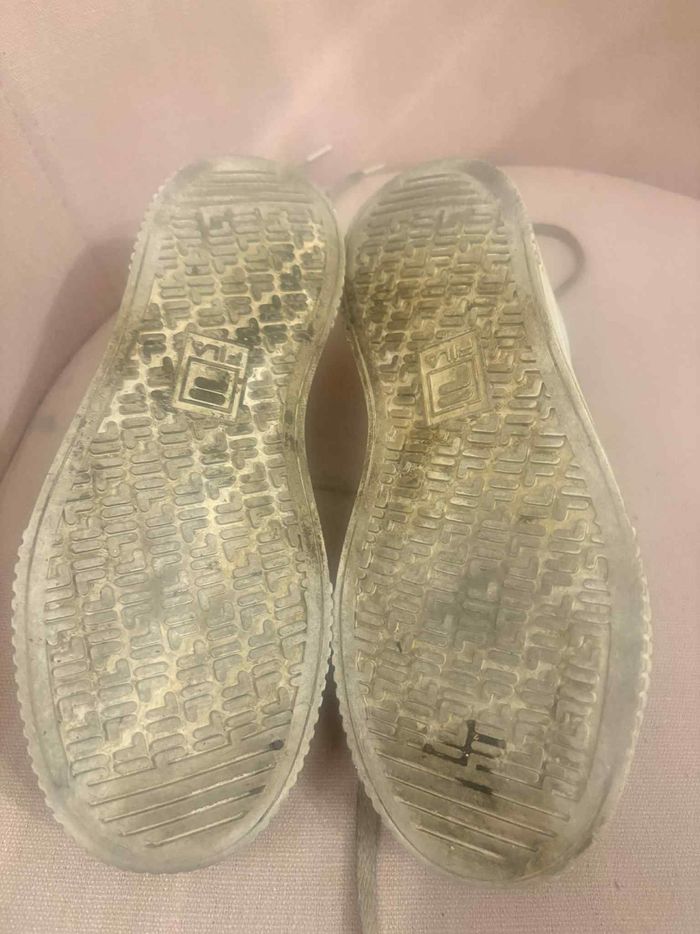 Chaussure  sale - photo numéro 2