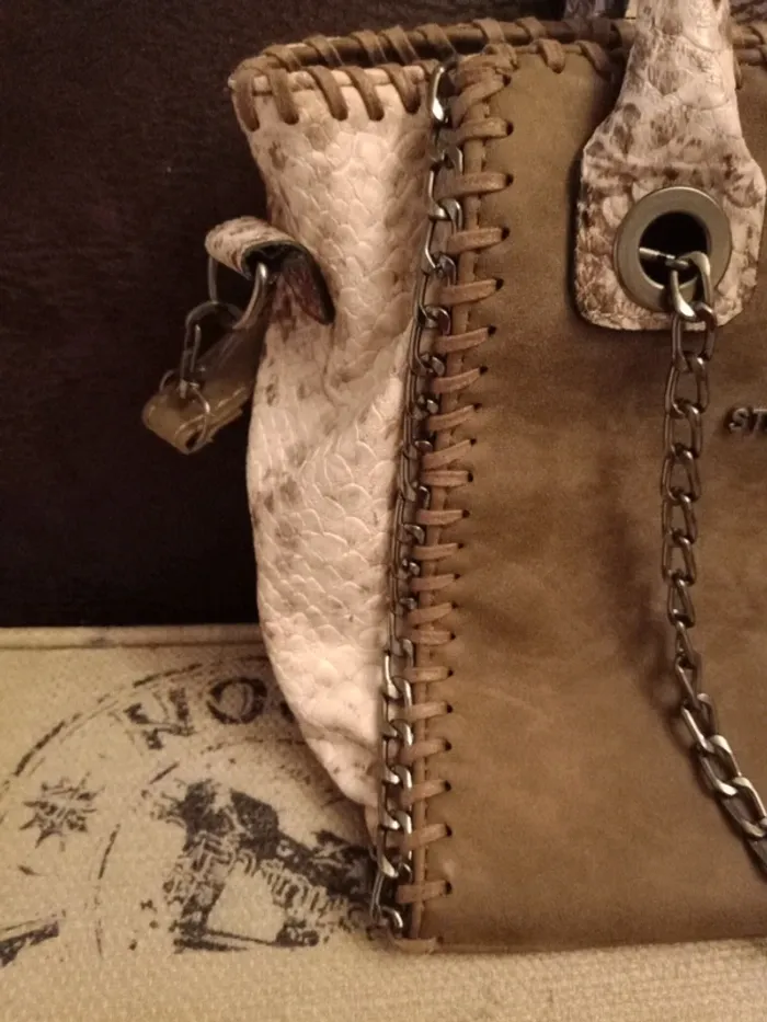 Sac à main avec bandoulière - photo numéro 10