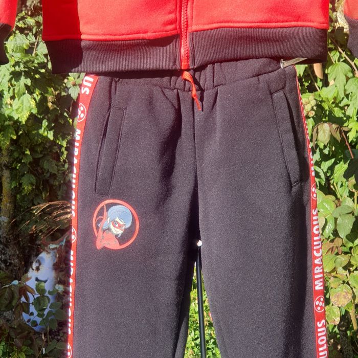 Ensemble de sport fille - photo numéro 2