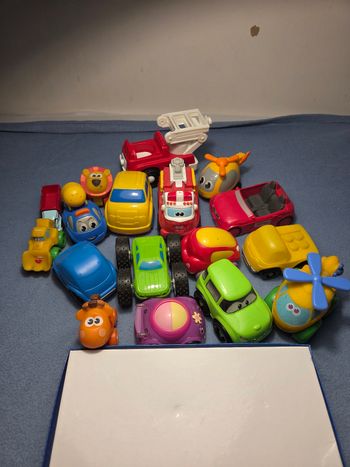 Gros lots de voitures enfant