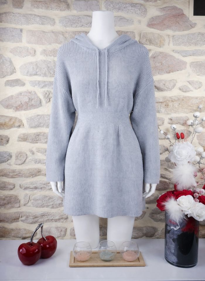 Robe pull en tricot à capuche gris perle en maille côtelée Femme taille 52 marque Missguided 🪷